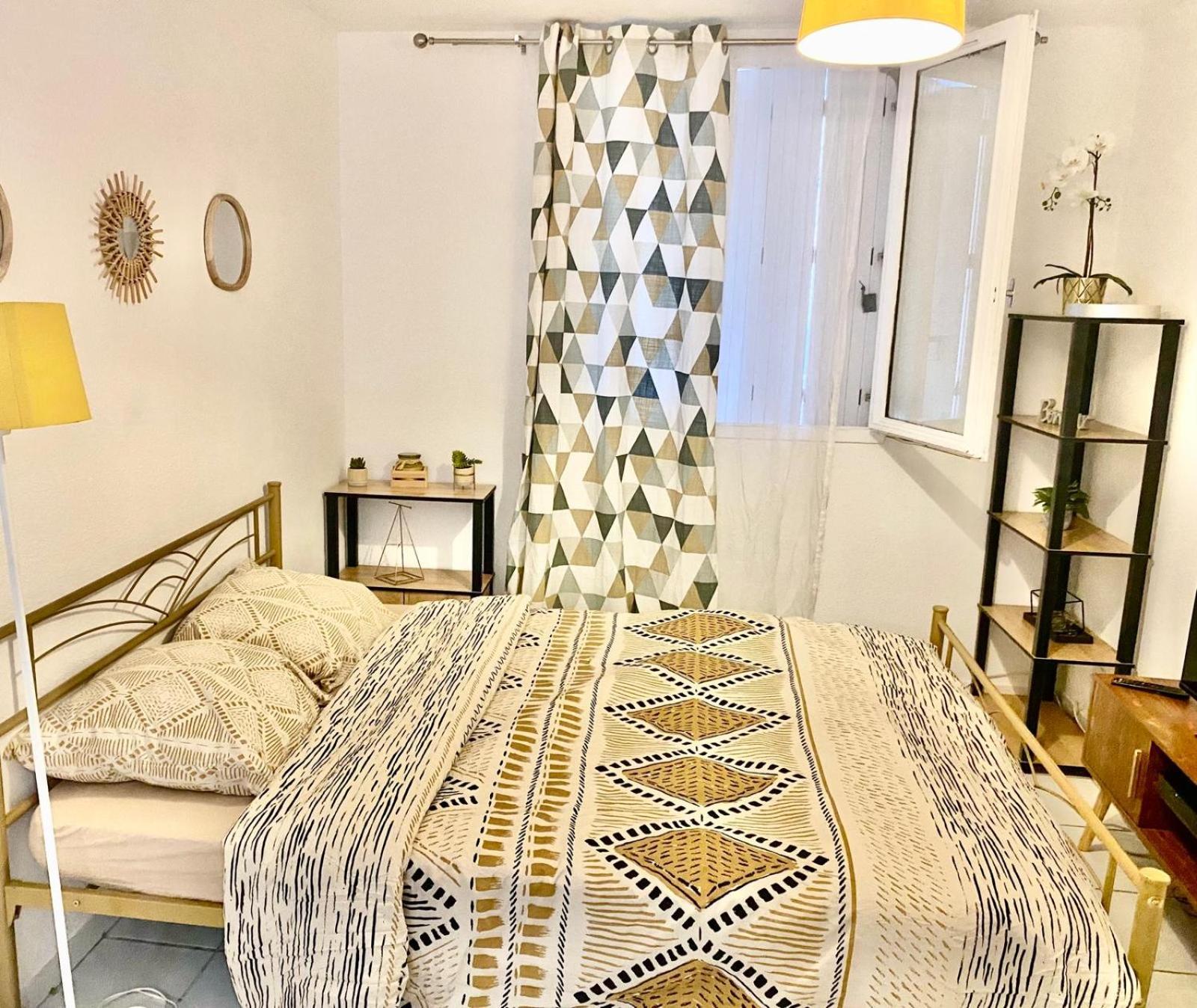 Studio A 5 Mn A Pied De La Gare Saint-Roch Montpellier Zewnętrze zdjęcie